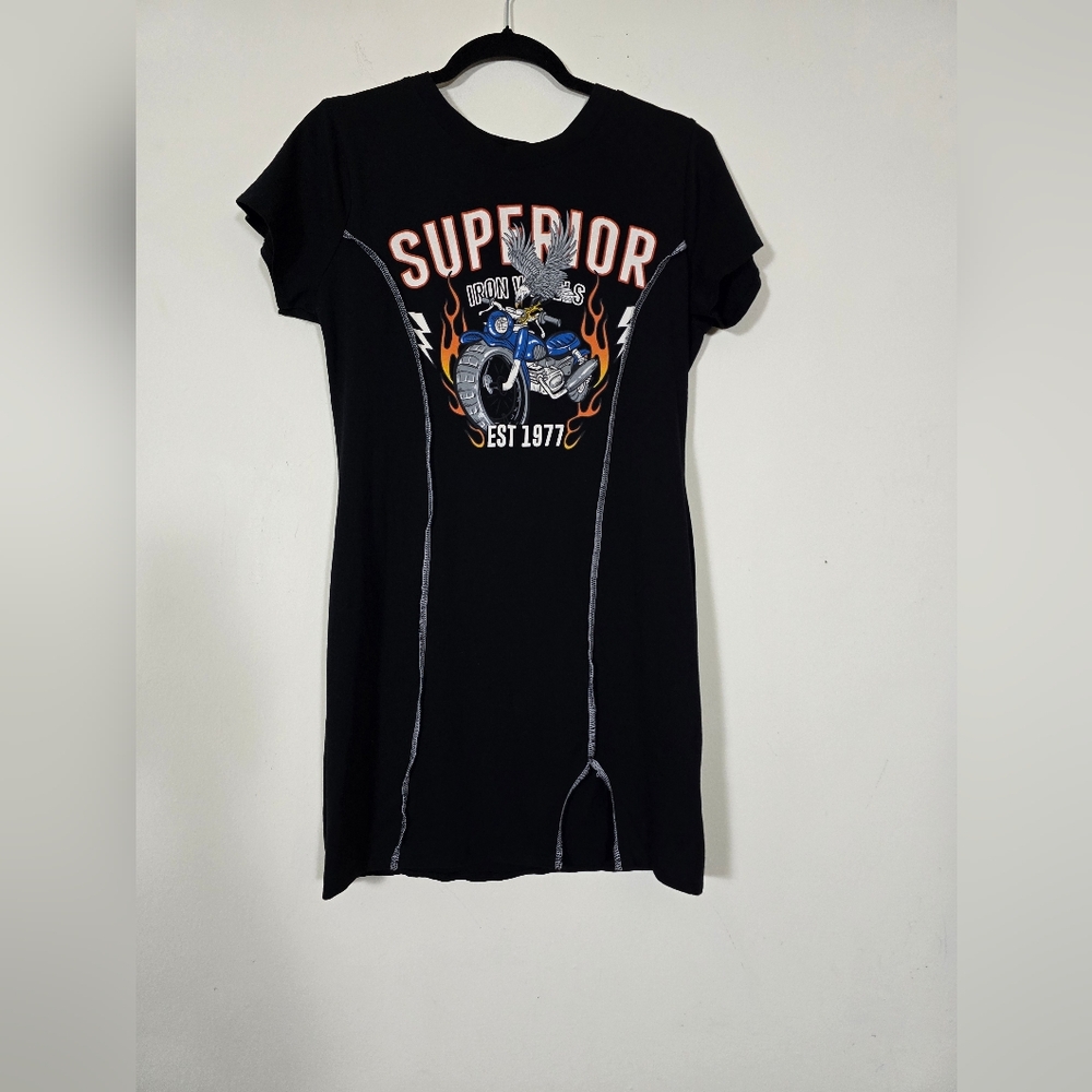 Superior Black Graphic Midi Dress
